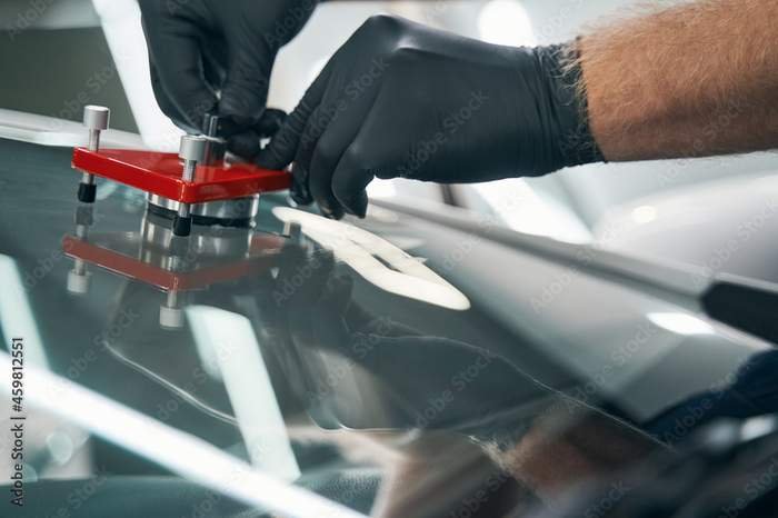 Checking a windshield crack